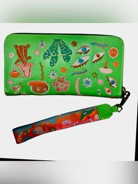 Min & Mon Bright Green Embroidered Wristlet Clutch